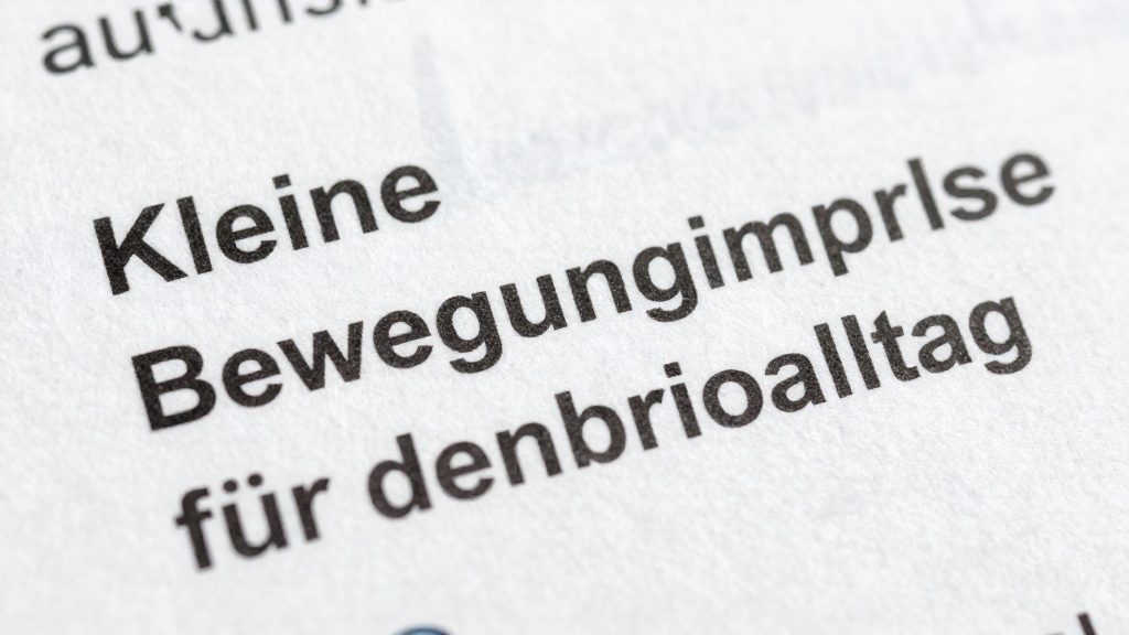 Kleine Bewegungsimpulse für den Büroalltag